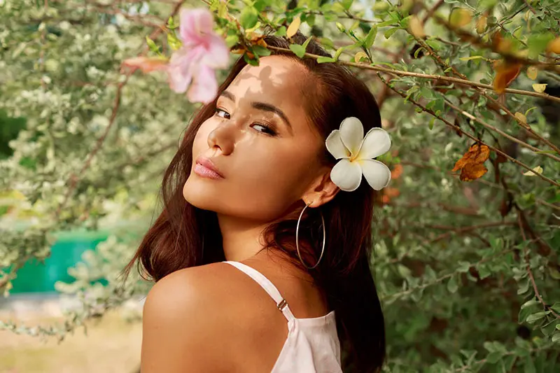 Pretty Filipina outdoors 
