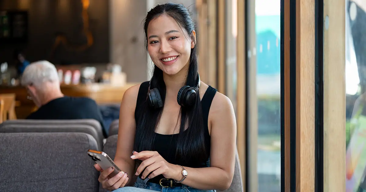 Online dating safety and scam prevention guides